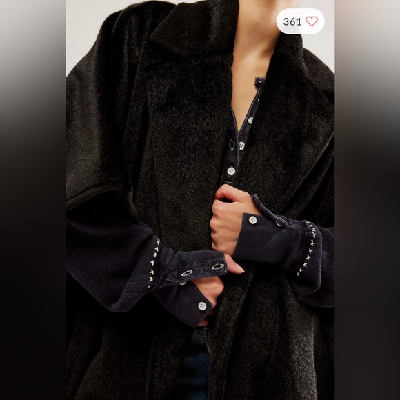 NWT Free People Starlett Faux Fur Poncho - Picture 4 of 9